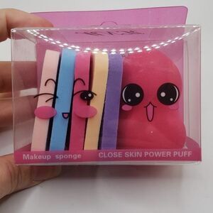 𝅺cosmetic Makeup sponges close to skin power puff foundation applicator